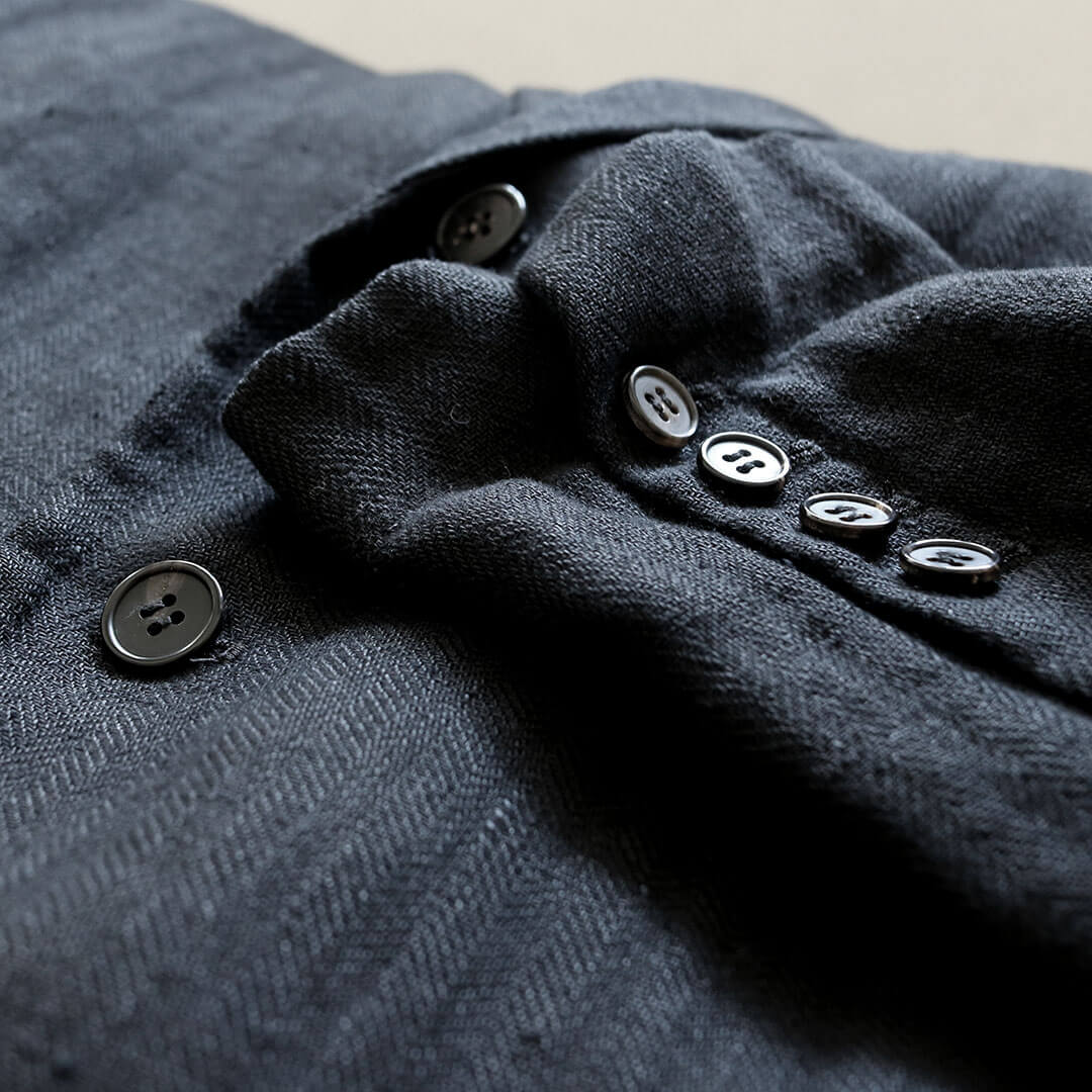 SALUÉ／ユニセックス コートジャケット