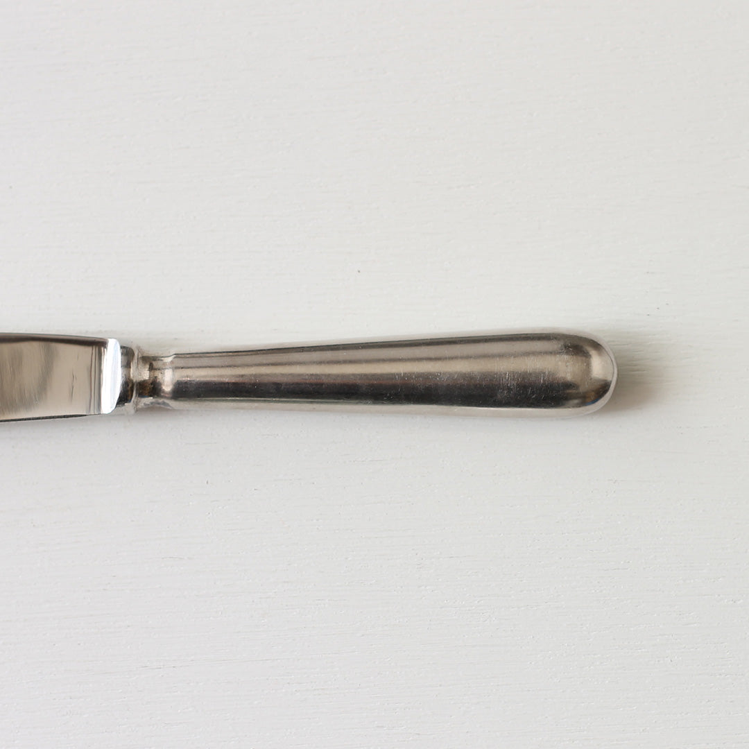 持ち手はシルバー素材