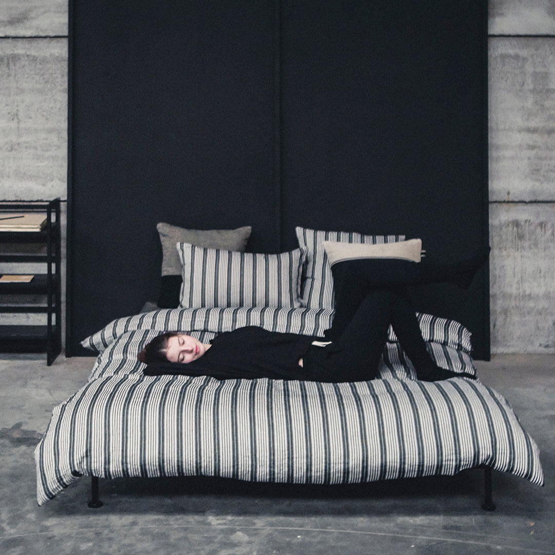 LIBECO デュベカバー　タックストライプ