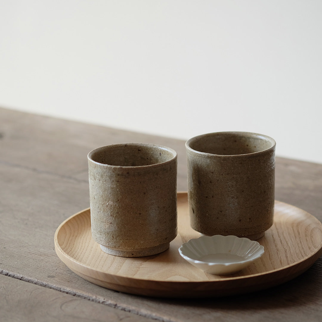 東屋］土灰豆皿 – Envelope - エンベロープオンラインショップ