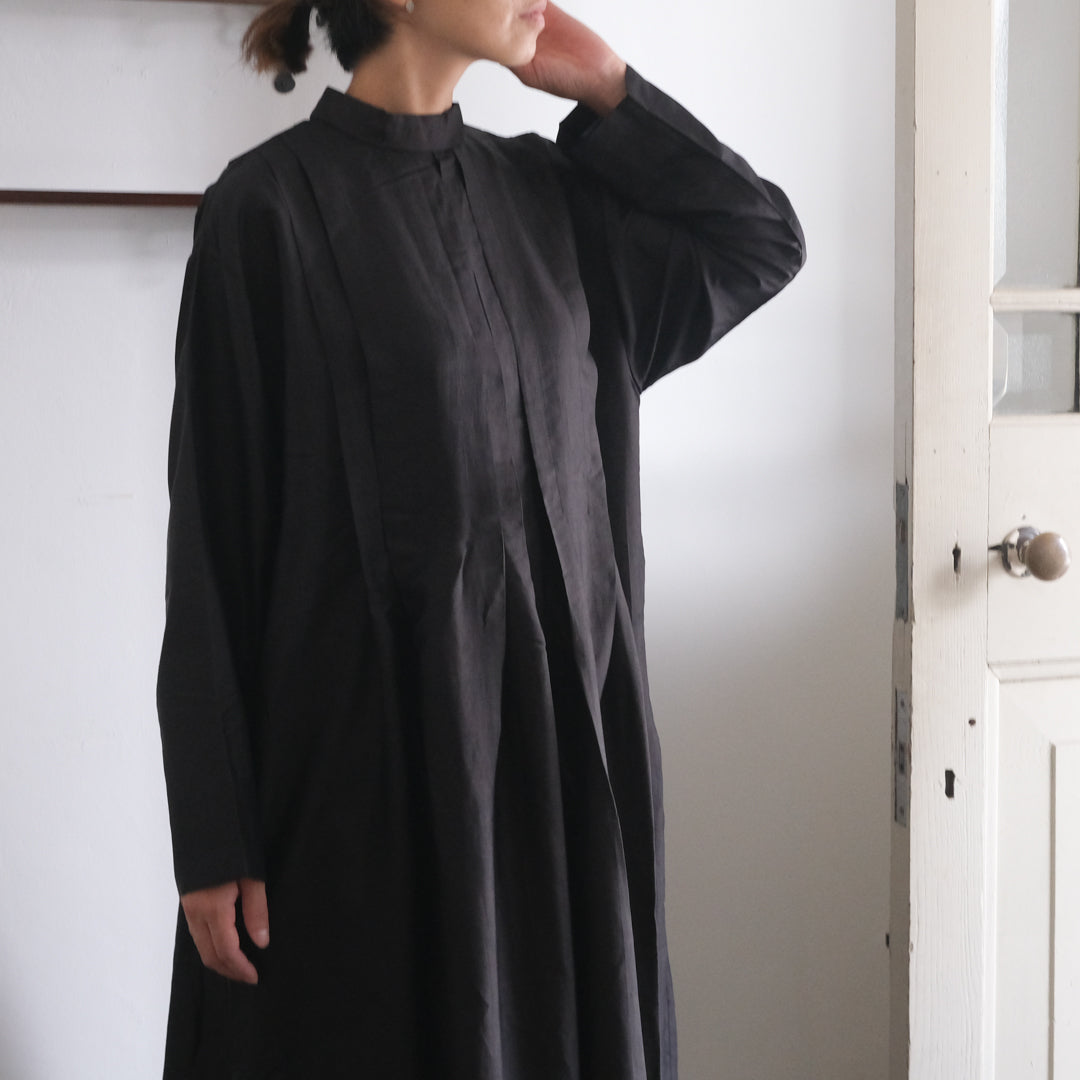 ［BUNON］High neck Tuck Dress