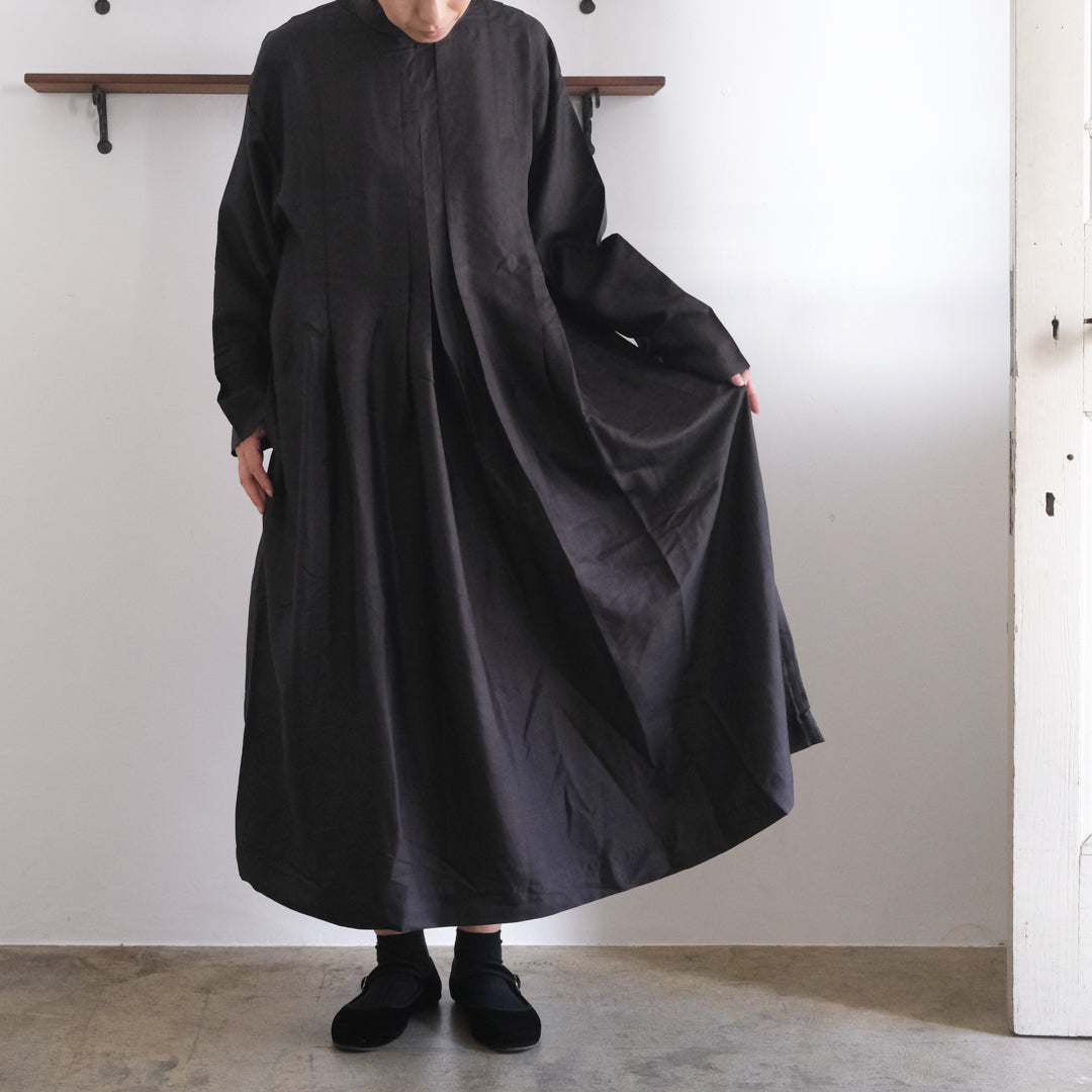 ［BUNON］High neck Tuck Dress