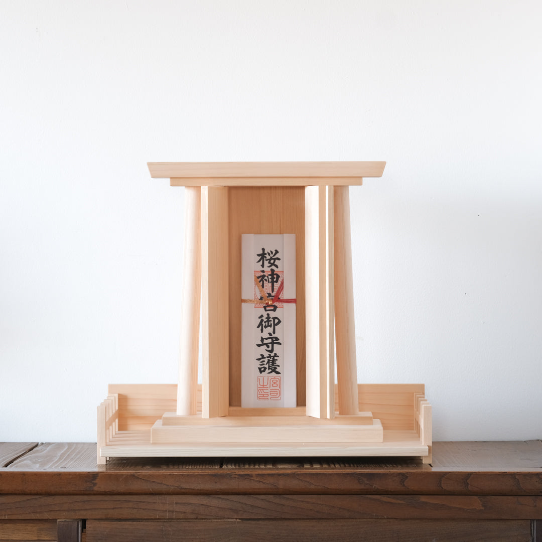 【直送・受注商品】［woodpecker］神棚「GIRIDO」 置き型