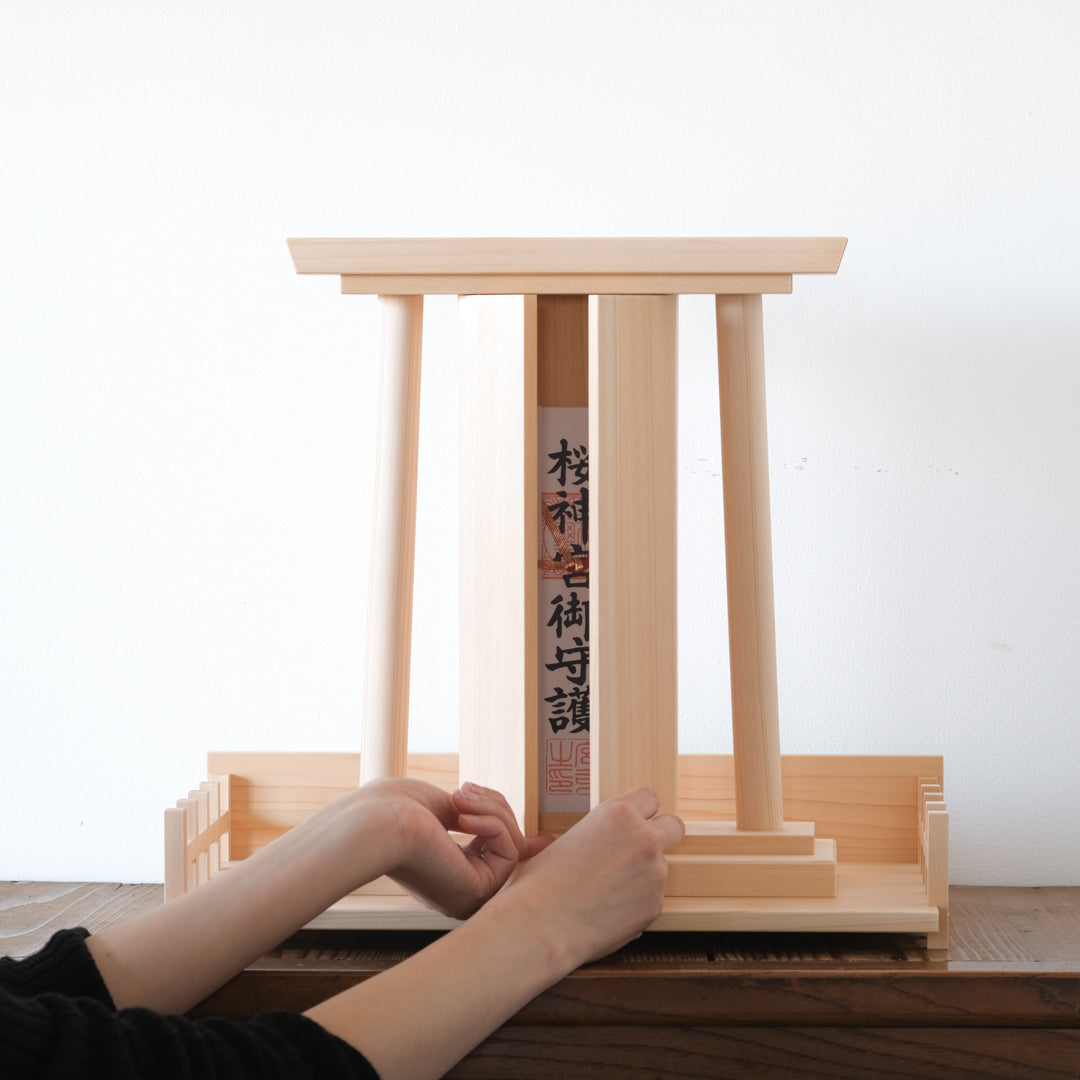 【直送・受注商品】［woodpecker］神棚「GIRIDO」 置き型