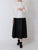 38サイズ　スカート：エルマ/ノアール、靴下：ショーセット・リシェ（モデル身長166cm）