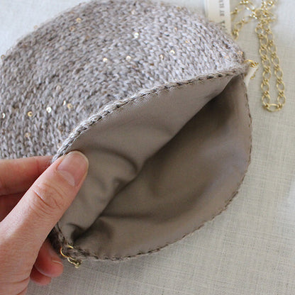 バッグの内側には裏地がつきます