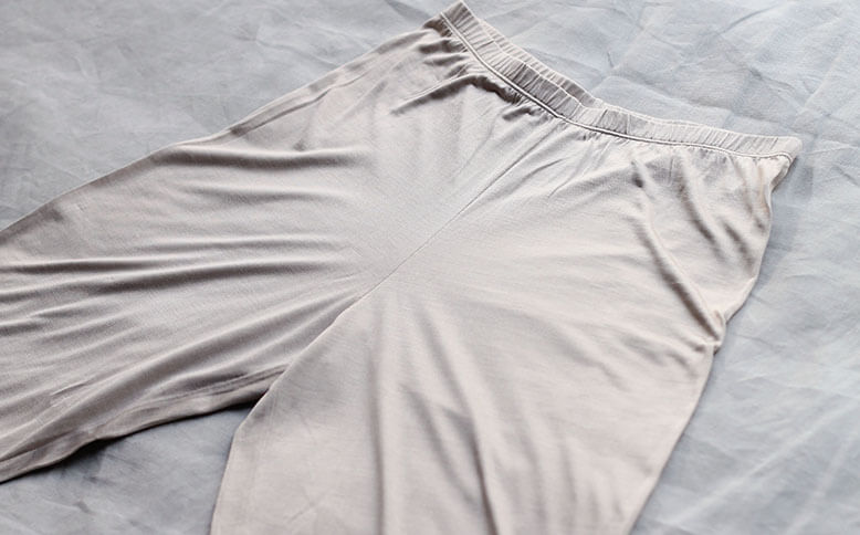 COCOONA SKINWEAR／クロップド パンツ