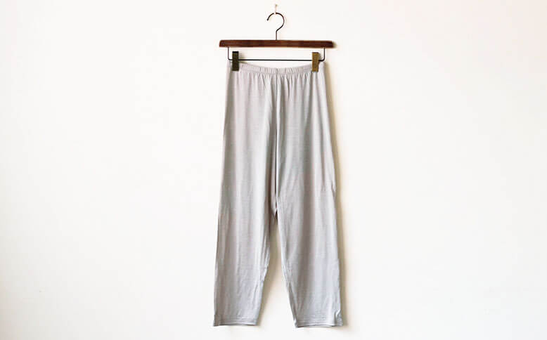 COCOONA SKINWEAR／クロップド パンツ