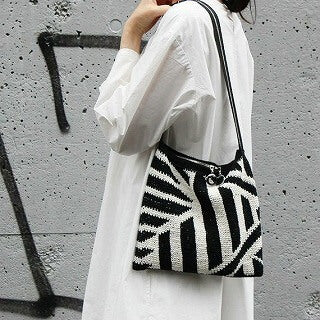 【手編み完成品】Mope ダズルショルダーバッグ★