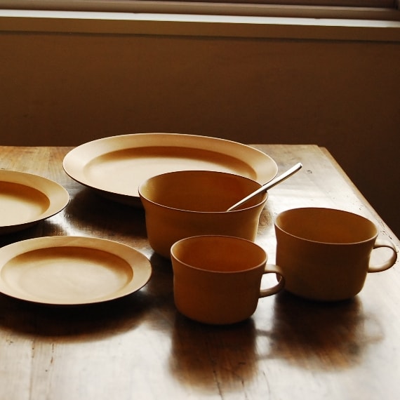 tableware for 