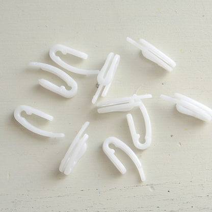 ペンシルプリーツカーテン用　ギャザーフック