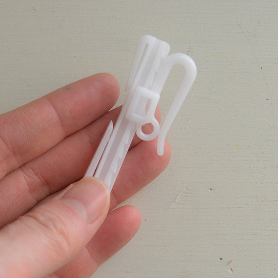 フラットカーテン用　アジャスタフック