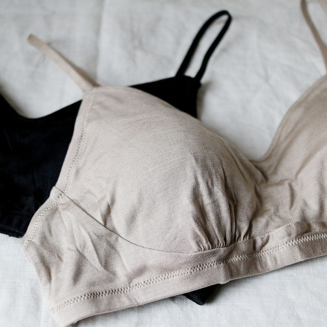 ホールド感が欲しい方に、着心地も格別のノンワイヤー – Envelope