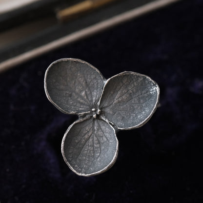 【受注商品】［Furuhashi michiko］アナベルの耳飾り【23FM】