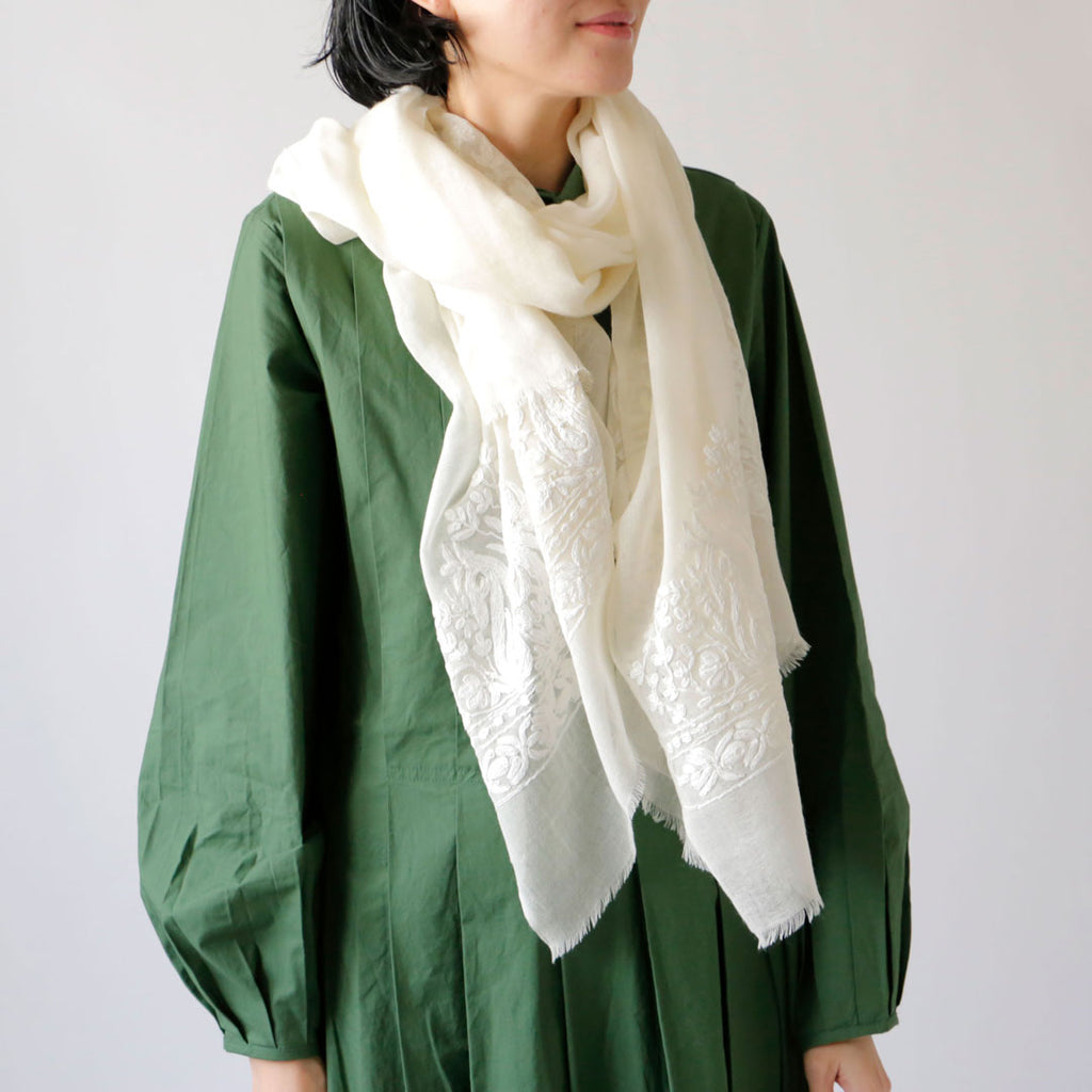 Khadi and Co.］ウール刺繍ストール – Envelope - エンベロープ 
