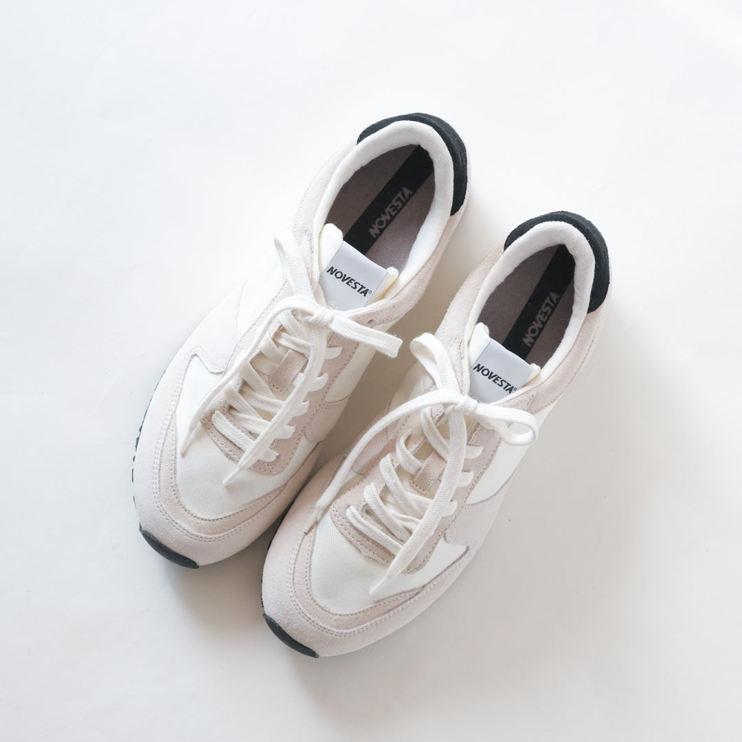 NOVESTA ノヴェスタ スニーカー （23〜23.5㌢） ホワイト NOVESTA ノヴェスタ スニーカー （23〜23.5㌢） ホワイト - メルカリ