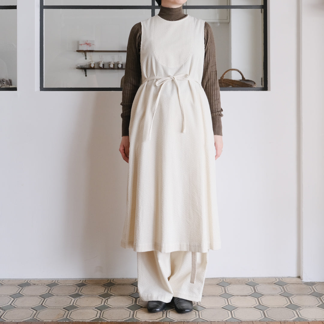 貝の重なりをロングベストに宿らせて – Envelope - エンベロープ 貝の重なりをロングベストに宿らせて – Envelope - エンベロープ