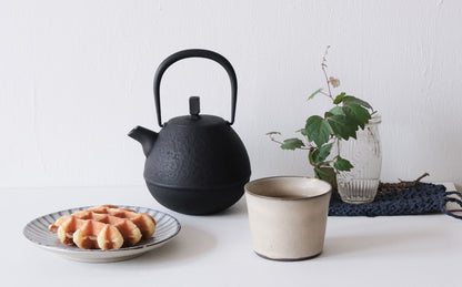 ［茶屋すずわ］おやつのお茶（深蒸し煎茶）