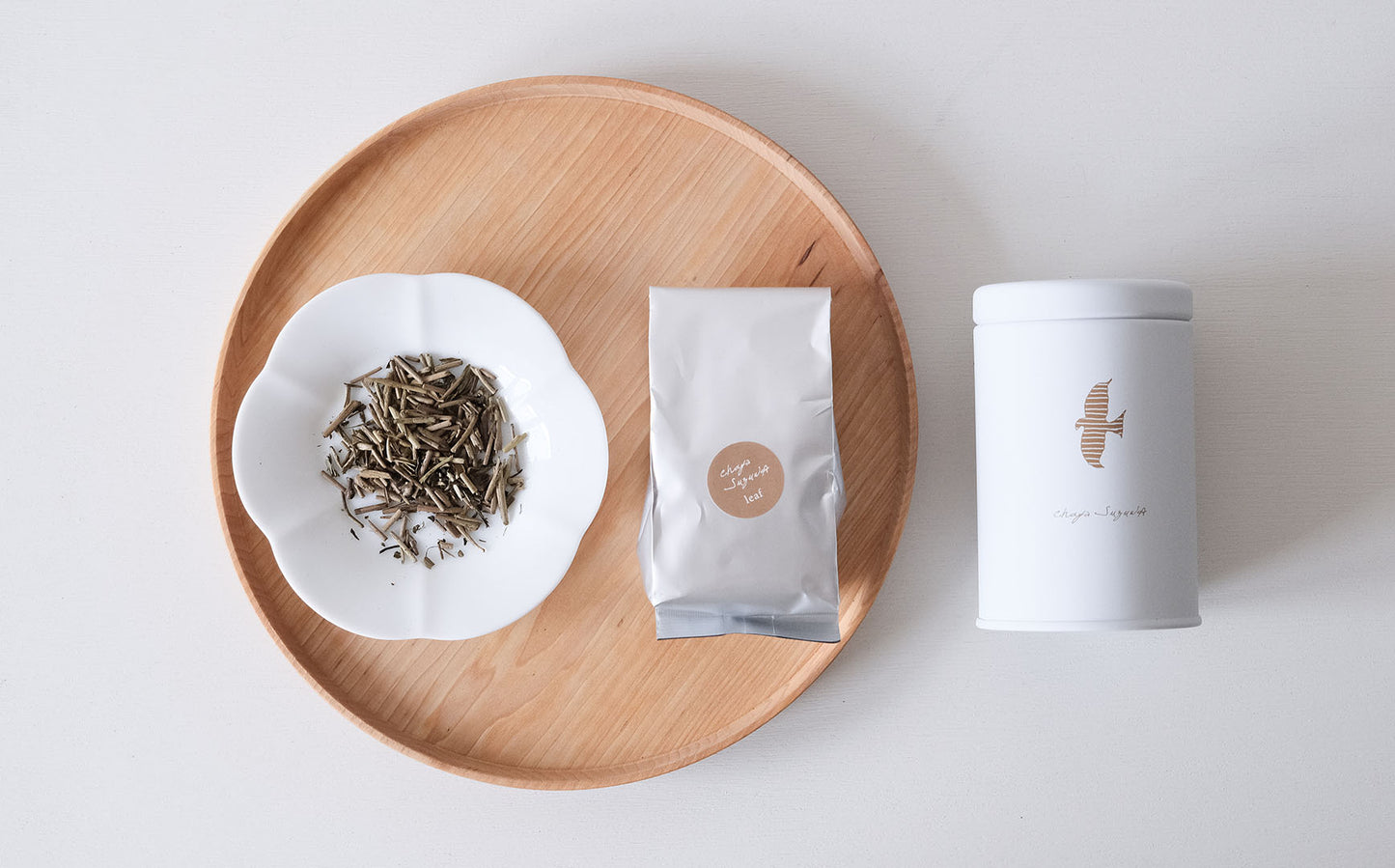 ［茶屋すずわ］おやつのお茶（深蒸し煎茶）