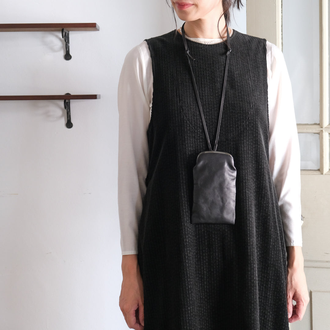 旅先にも、普段にも。大切なものだけを身につけて – Envelope