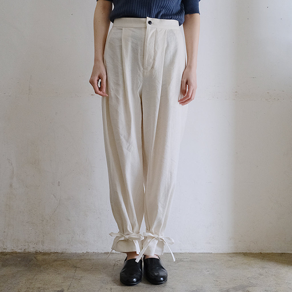 ［the last flower of the afternoon］月暈のtucked pants