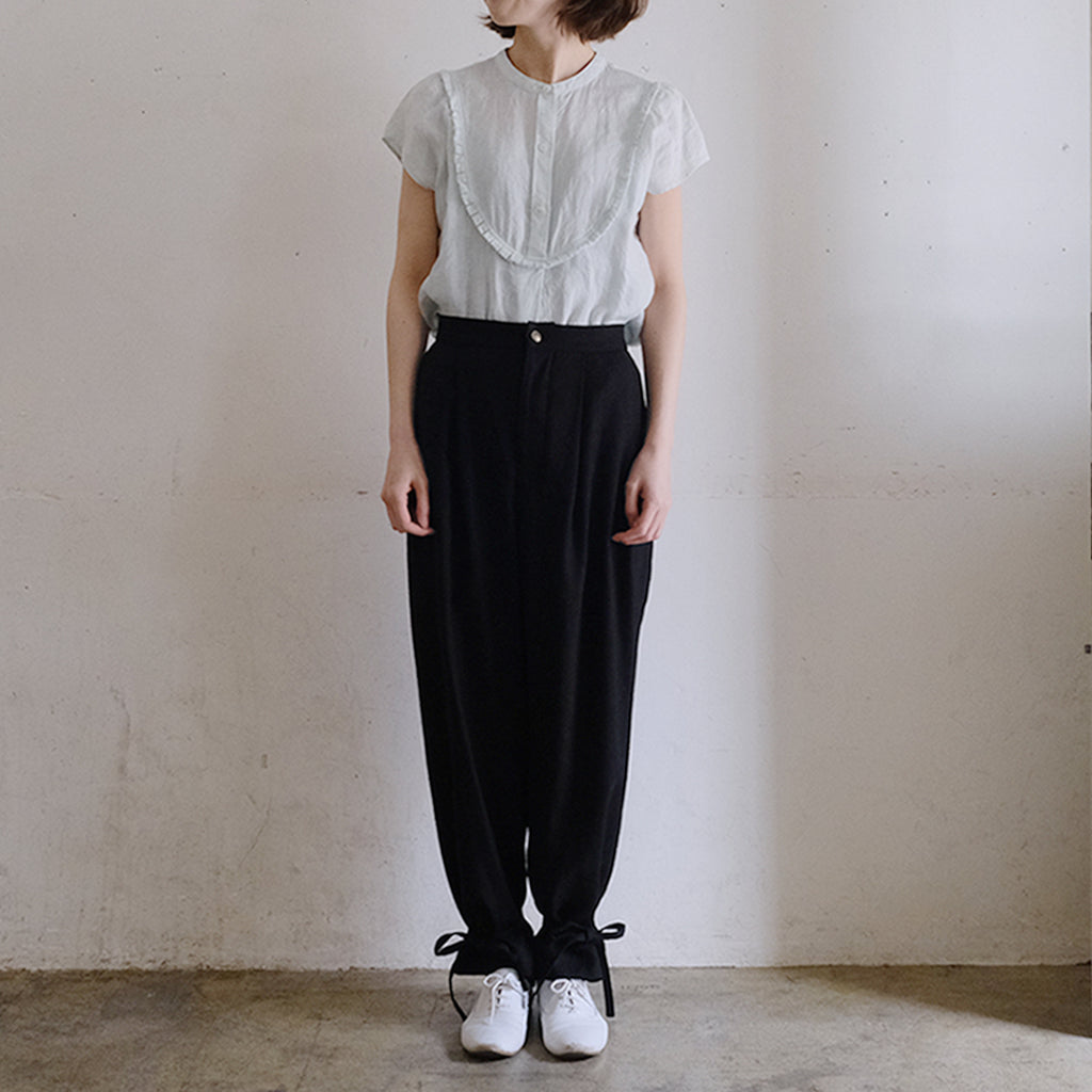 ［the last flower of the afternoon］月暈のtucked pants