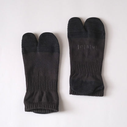 ［SYN:］JOGGING SOCKS