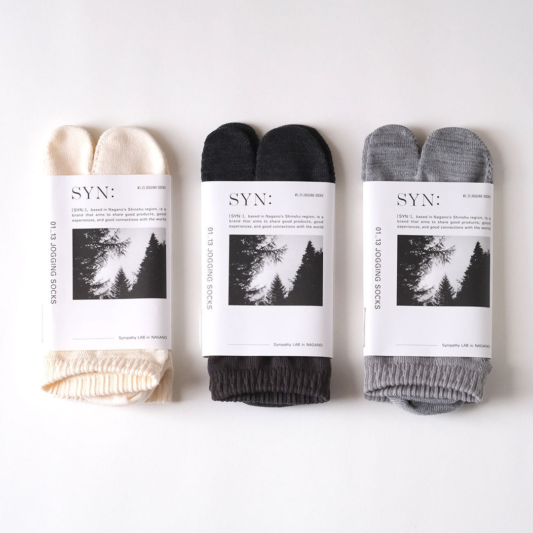 ［SYN:］JOGGING SOCKS