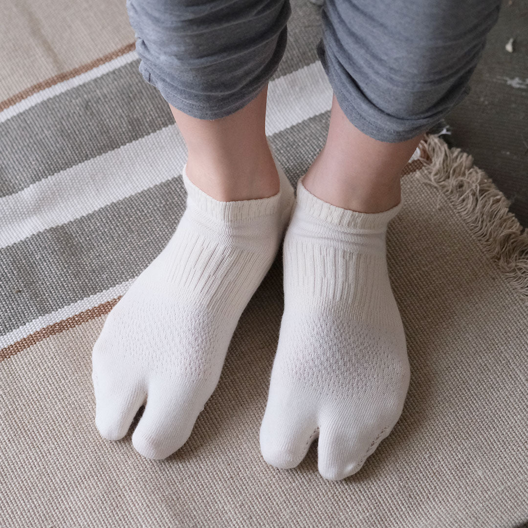 ［SYN:］JOGGING SOCKS